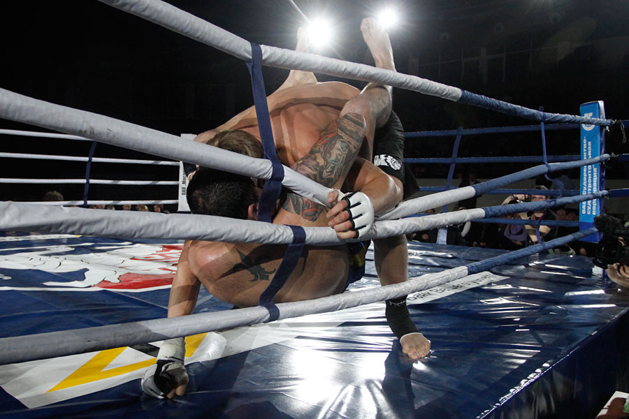 "Правила боёв без правил": фоторепортаж "Нового Калининграда.Ru"