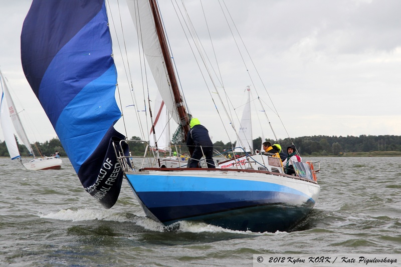 «Наперегонки с ветром»: репортаж с регаты на кубок Калининградского яхт-клуба