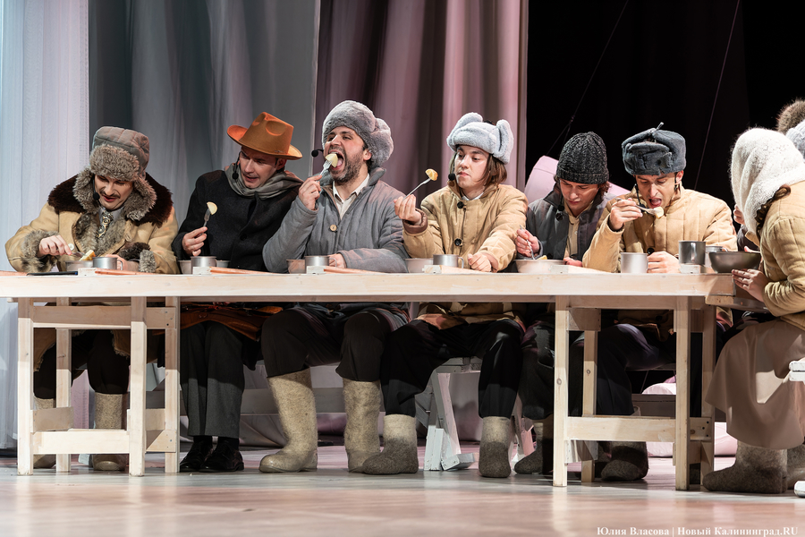 Воспевая любовь: в музтеатре прошел генеральный прогон мюзикла «Девчата» (фото)