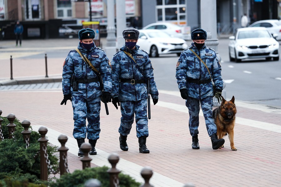 МВД предупреждает россиян о штрафах за «бездействие при коронавирусе»