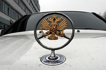 Минэкономразвития не стало запрещать чиновникам покупать дорогие машины