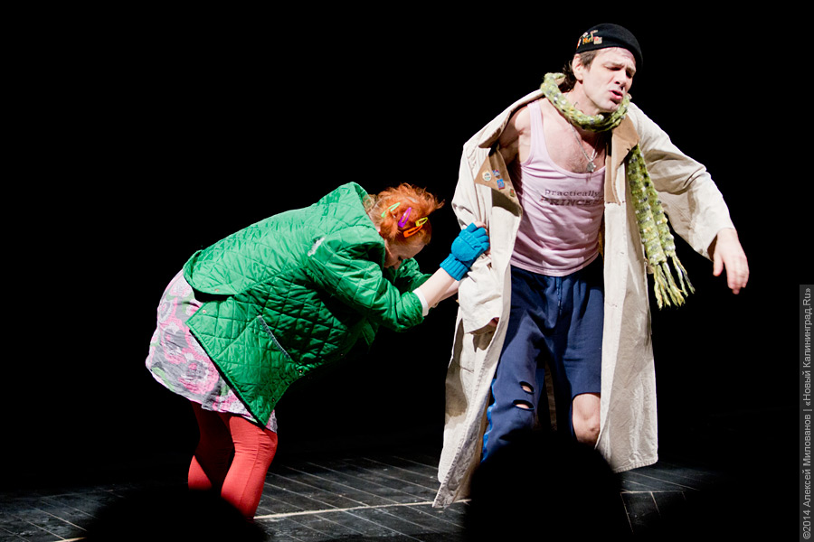 В полях под снегом и дождем: Евгений Марчелли в «Тильзит-театре»