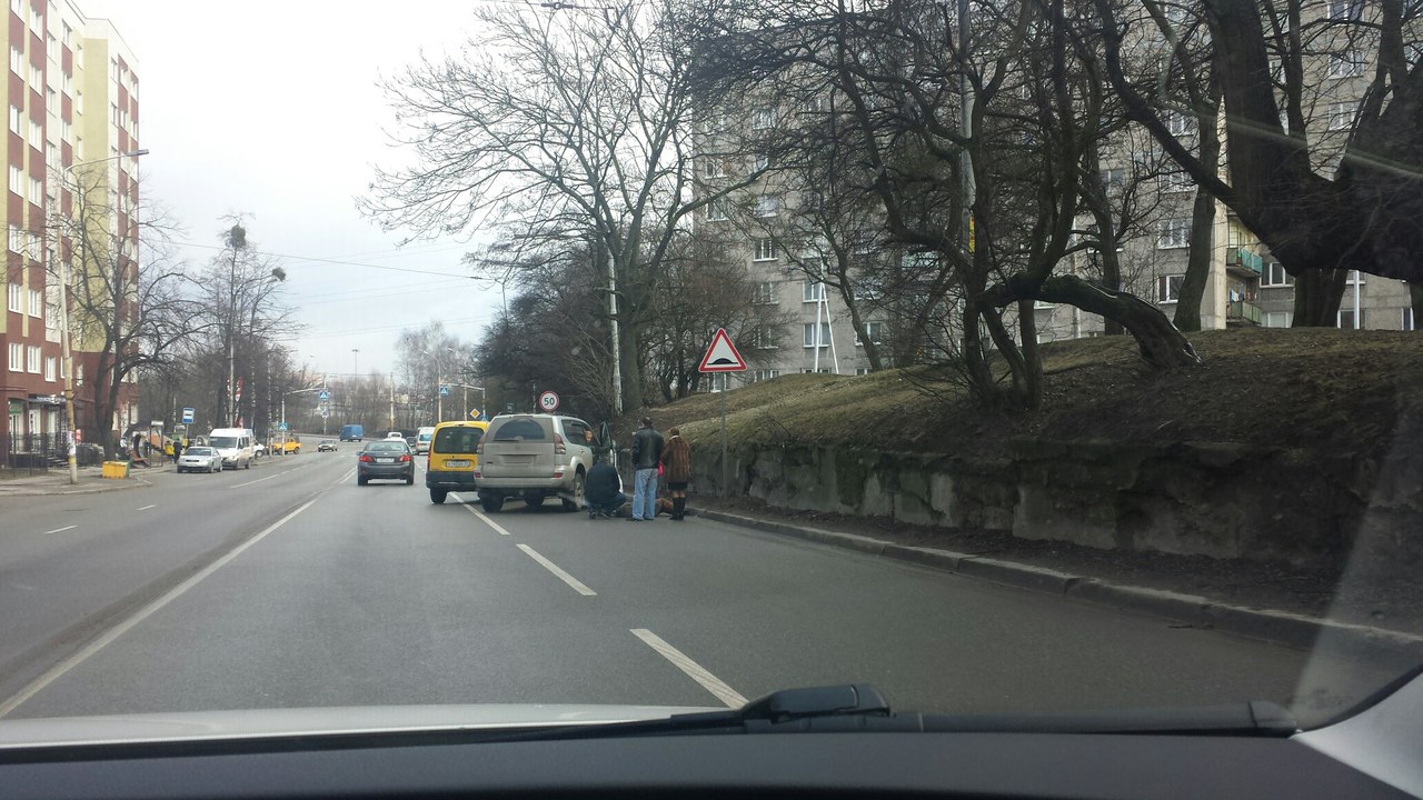 Очевидцы: на ул. Киевская сбили пешехода (фото)