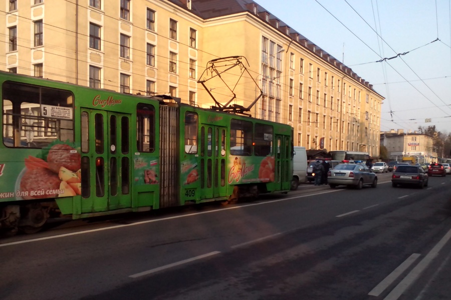 В центре Калининграда «Мерседес» насмерть сбил человека (фото)