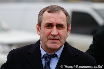 Неверов не смог ответить на вопрос о брошенном ремонте дорог