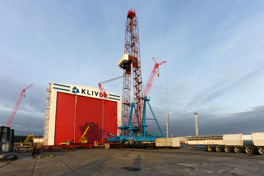 От буровых до стадиона: Николай Цуканов присматривает местных подрядчиков на стройки ЧМ-2018