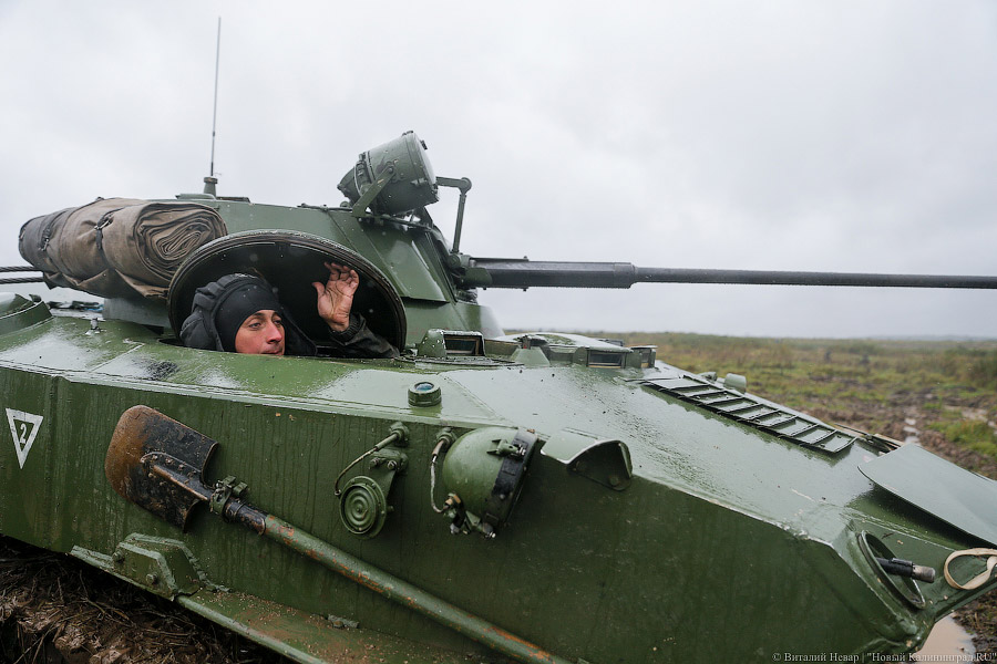 В бой идут мотострелки: учения «Запад-2017» в Калининградской области