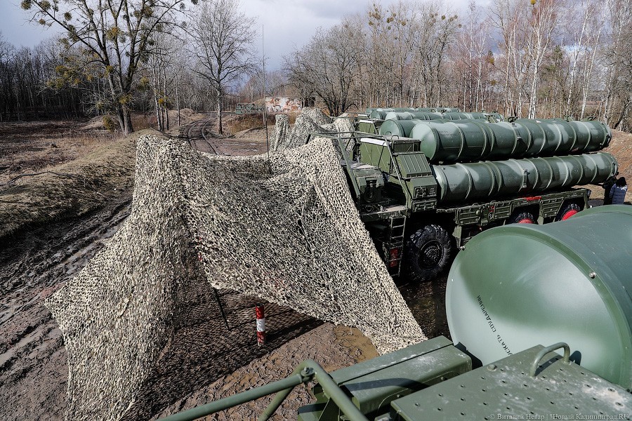 Укрепили щит над регионом: в Калининградской области развернули С-400 «Триумф» (фото)
