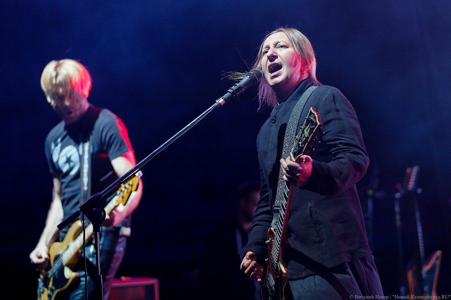 Всё такое немодное: в Калининграде с новой программой выступила группа «Би-2»