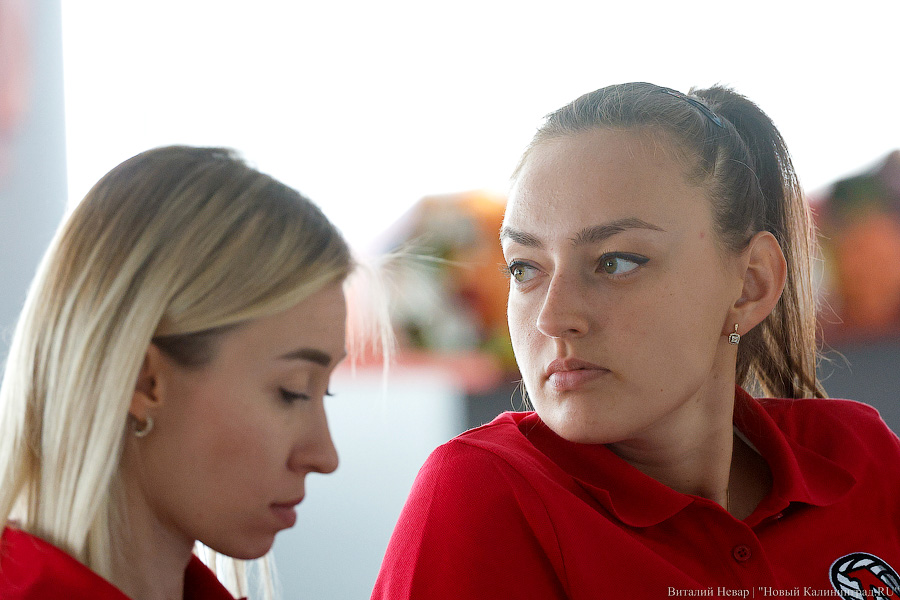 Смена машинистов: калининградский «Локомотив» представил новых тренера и капитана (фото)