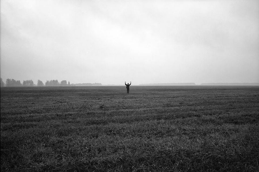Леонид Тишков, «Поле моего отца», 2006. Предоставлено БФ ГМИИ им. А.С. Пушкина