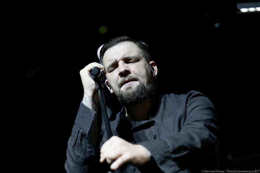 «Вася, давай!»: в «Янтарь-Холле» выступил рэпер Баста