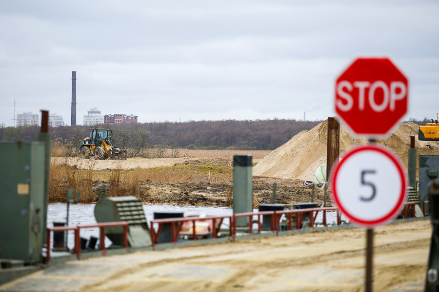 Песок и дрены: на что сейчас похожа стройплощадка будущего стадиона к ЧМ-2018 на Острове