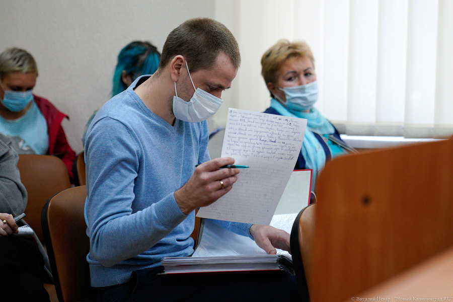 «То смеялся, то плакал»: в суде идет допрос свидетелей по делу о гибели Вшивкова
