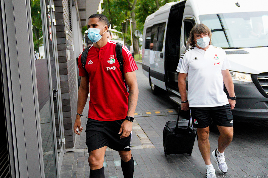 Суперкубок надежды: команды «Локомотив» и «Зенит» прибыли в Калининград (фото)