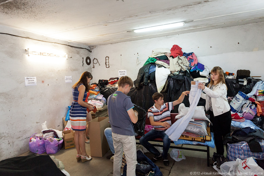 «Гараж помощи»: фоторепортаж с пунктов по приему вещей для пострадавших на Кубани