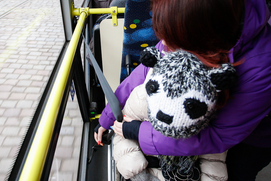 «Так и живем!»: как повернуть водителей троллейбусов Калининграда лицом к инвалидам