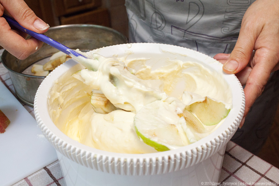 Спасу нет: классическая шарлотка от Елены Воропаевой