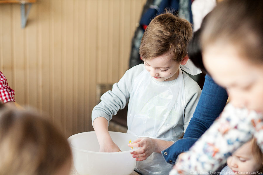 «Бабочки» в животе: как проходят детские кулинарные мастер-классы