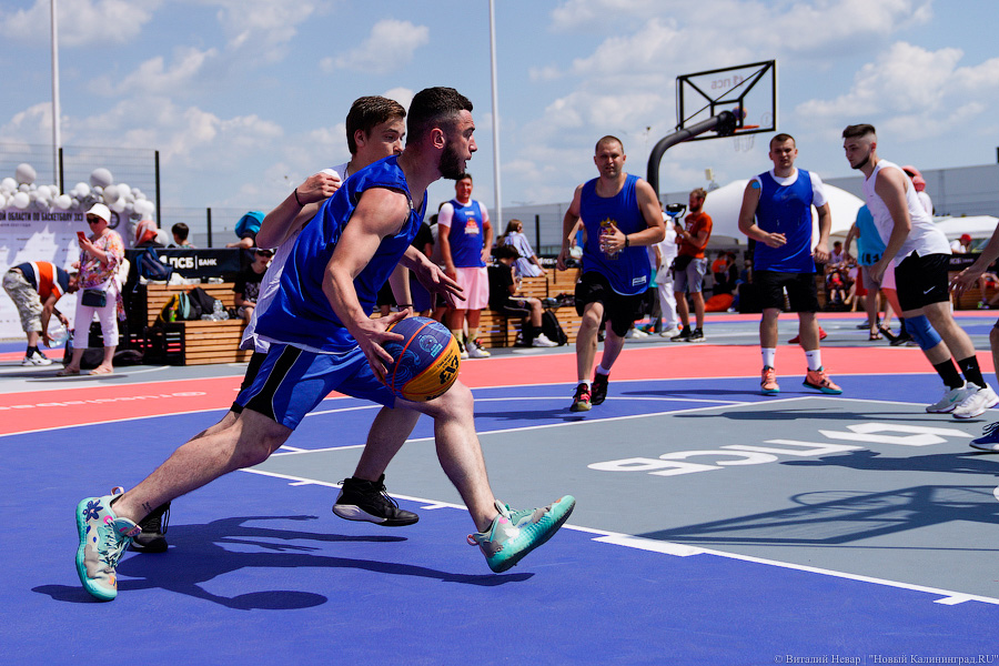 Семь кортов и воркаут: у стадиона «Калининград» открыли Центр уличного баскетбола (фото)