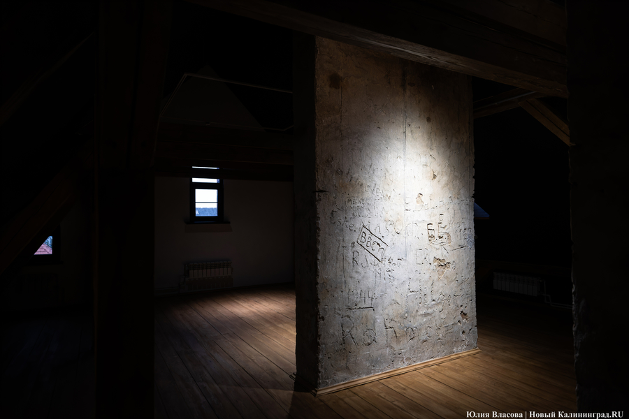 Дар мецената-анонима: в Гусев переехала коллекция реставратора из Петербурга (фото)