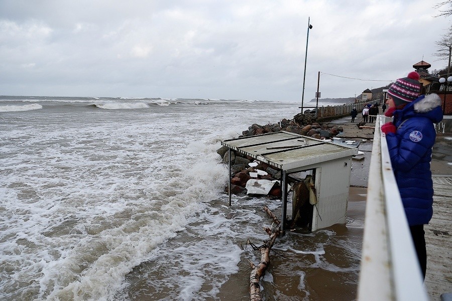 Штормовое предупреждение в Калининградской области отменено