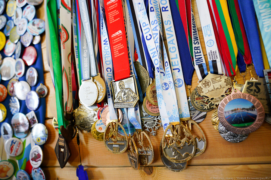 Самовар и прорубь: как проводят зиму калининградские моржи