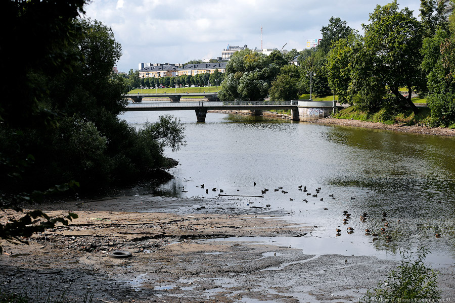 Нижнее сверху: набережная Нижнего озера перед ремонтом с высоты птичьего полёта