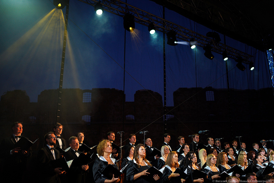 Классика среди руин: в Калининградской области открылся фестиваль «Кантата» (фото)