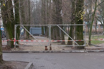 Суд наложил запрет на вырубку у «Маяка»