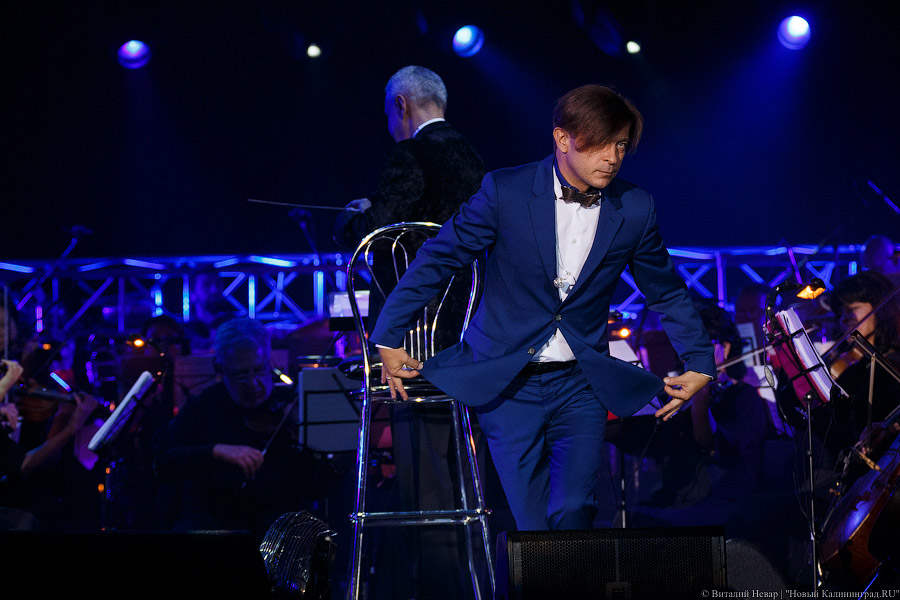 Средство от депрессии: «Би-2» с симфоническим оркестром в Калининграде