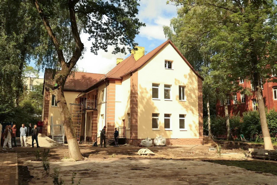 Капремонт «Дома семьи» в Калининграде планируют завершить раньше срока (фото)