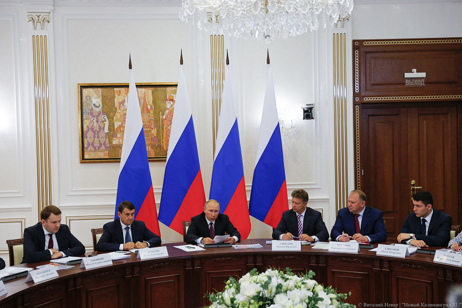 Алиханов о позиции Минфина по паромам в Калининград: «Поручений может быть на триллионы»