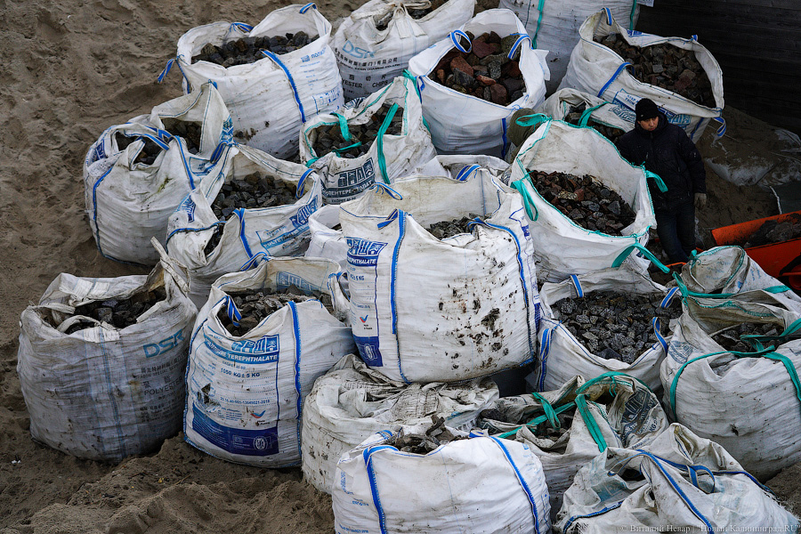 Игра в «Монополь»: как уничтожают авандюну при строительстве кафе в Зеленоградске (фото)