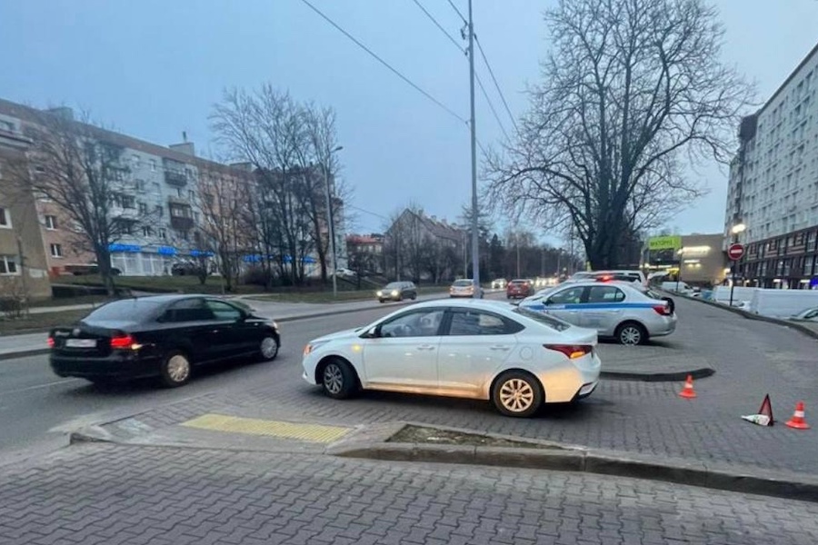 Пенсионерку госпитализировали с травмами после ДТП на Гагарина (фото)