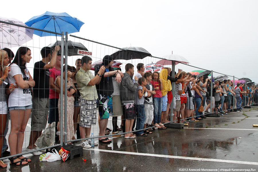 «Скользящие»: фоторепортаж с дрифт-шоу