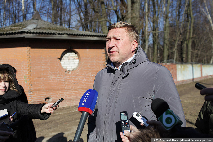 «Я знаю — саду цвесть!»: мэр Ярошук проехался по дорогам, подлежащим ремонту (+фото)