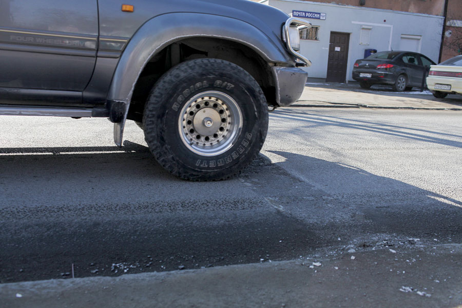 На проспекте Победы ночью демонтировали две из трех шумовых полос (+фото)