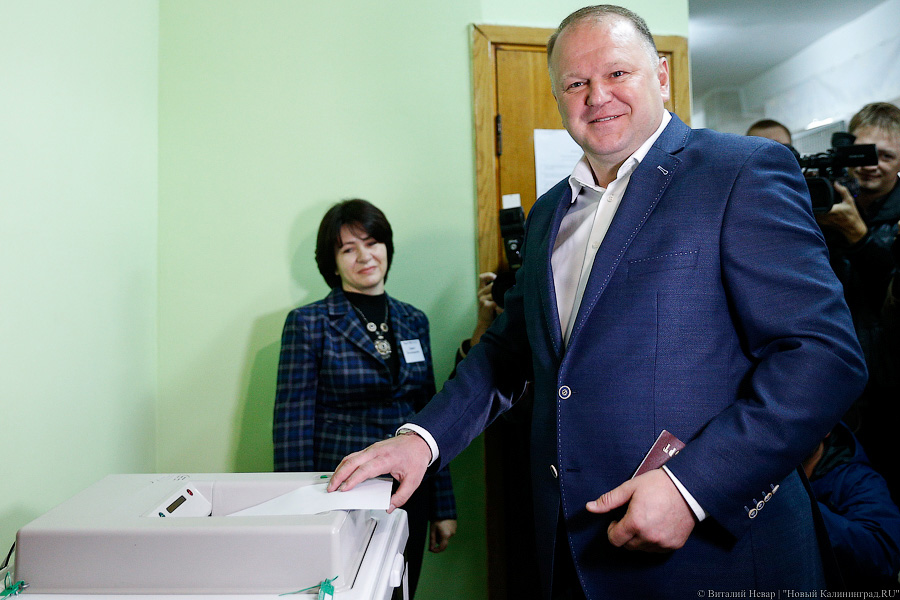 Без бутербродов и ажиотажа: как прошёл день выборов в штабах кандидатов