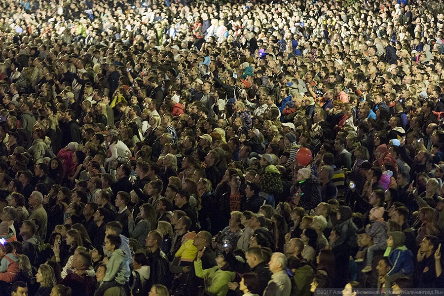 Бесконтактный зоопарк: самый удачный гала-концерт Дня города в Калининграде