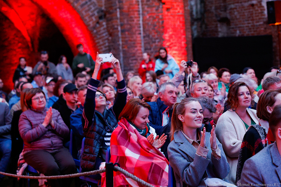 Музыкальное приношение: концерт в руинах кирхи Святого Якоба в фотографиях (фото)