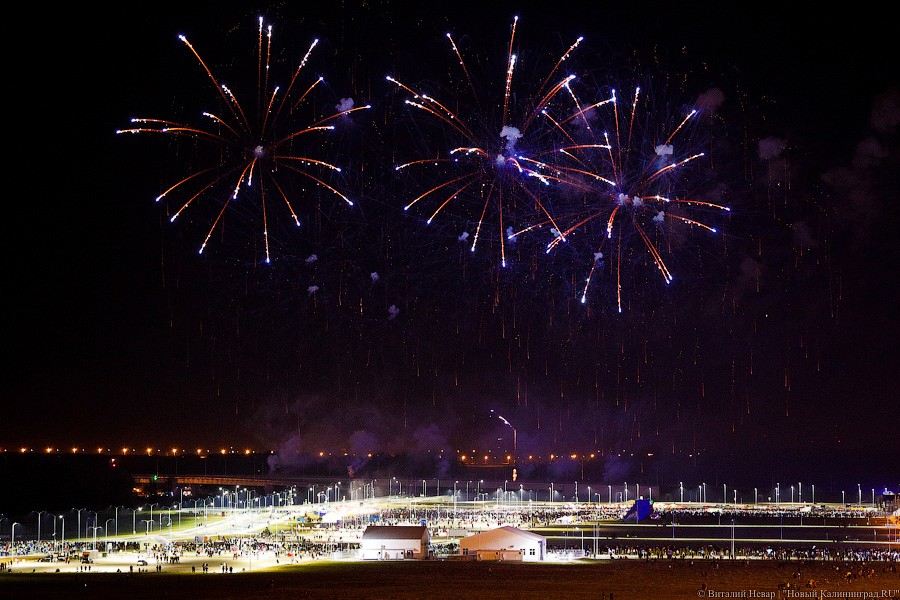Прежние проблемы на новом месте: в Калининграде начался чемпионат фейерверков