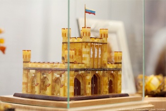 Минтруд намерен позволить губернаторам не отчитываться о подарках перед Москвой 