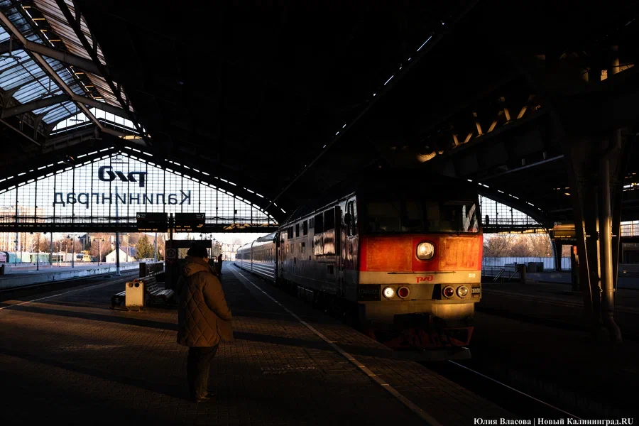 РЖД не планирует вводить дополнительные поезда в Калининград на Новый год