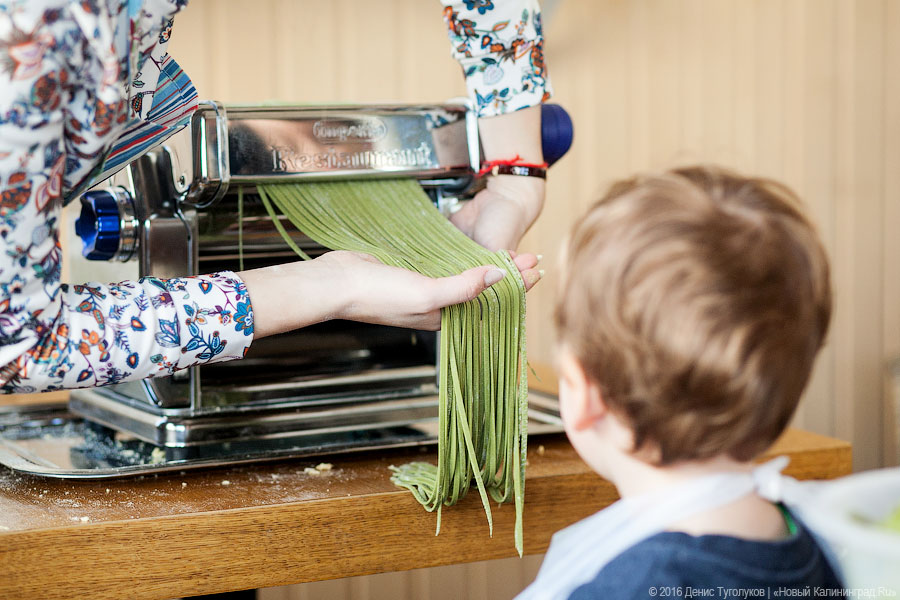 «Бабочки» в животе: как проходят детские кулинарные мастер-классы