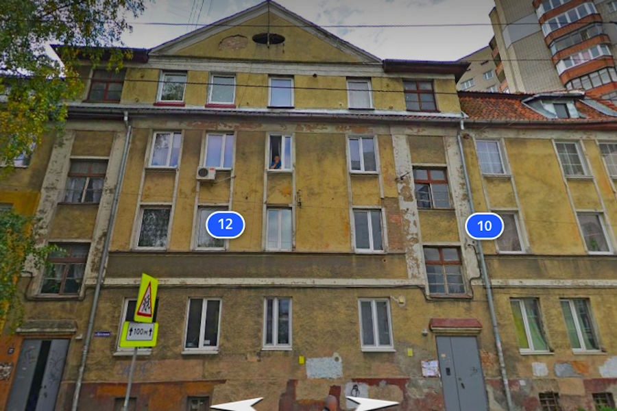 Власти Калининграда решили расселить и снести исторический дом на Батальной