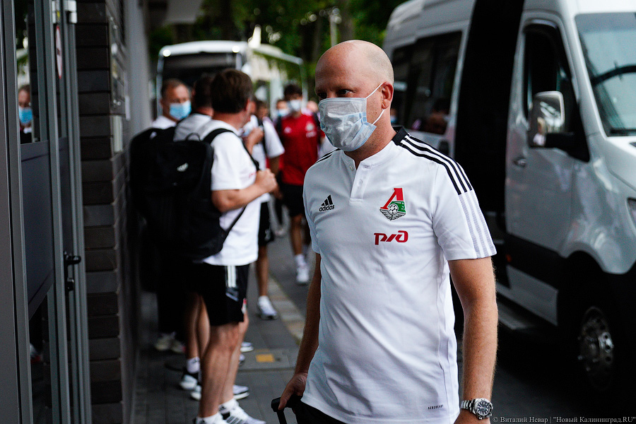 Суперкубок надежды: команды «Локомотив» и «Зенит» прибыли в Калининград (фото)