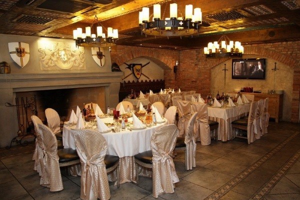 Зимние каникулы в замке «Нессельбек»: королевский отдых для души и тела