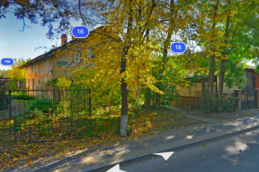 В Зеленоградске решили продать аварийный дом в центре города 