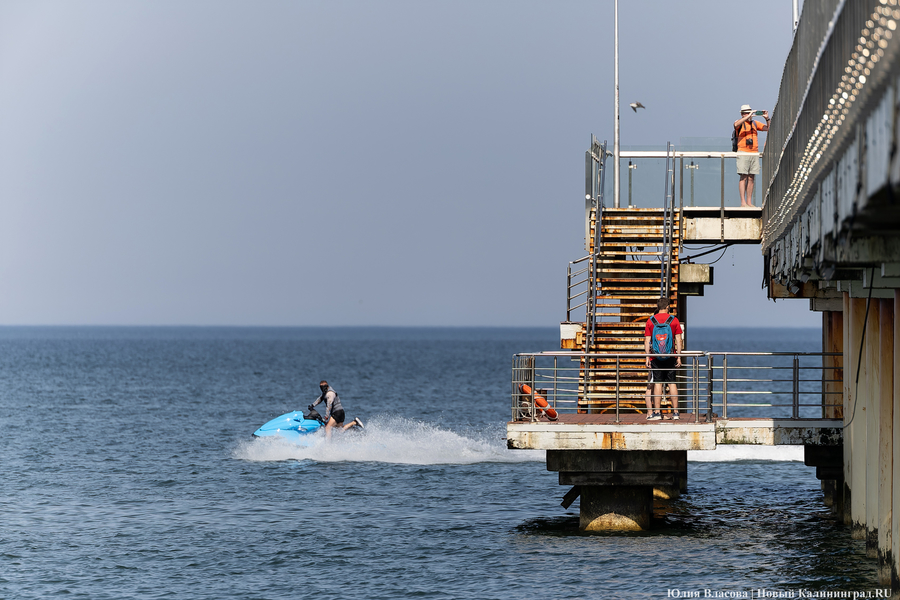 Опалённые солнцем: что происходит в Зеленоградске в рекордную жару (фото)